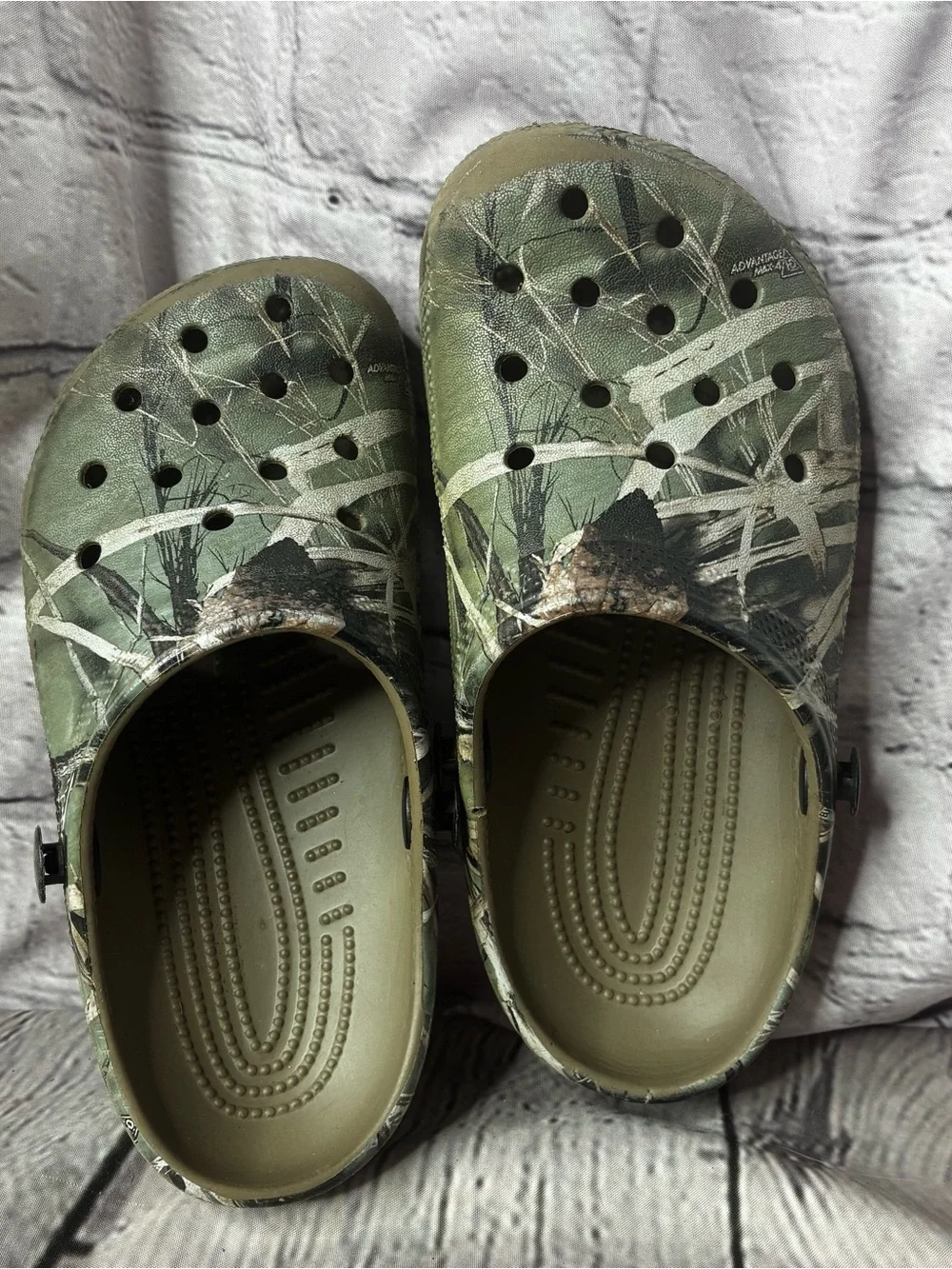 5/$20 Crocs Junior Camo Hunting Fishing Outdoor Casual Slip On Clogs Sz 1 AS IS